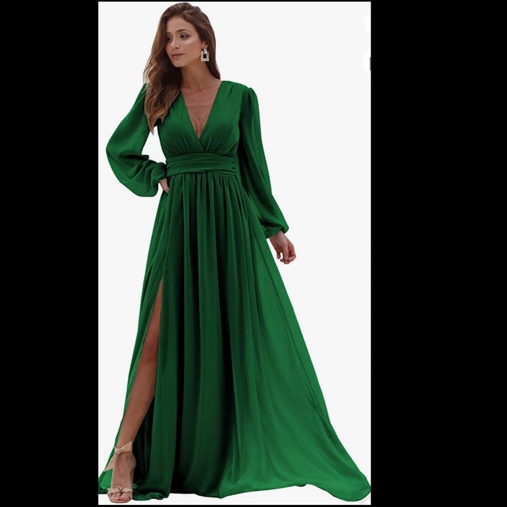 Handmade Custom Emerald Green Deep V Formal Gown, Measurements=Size 16 NWOT